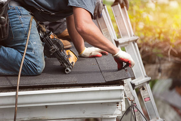 Best Residential Roofing Contractor  in St Francis, WI